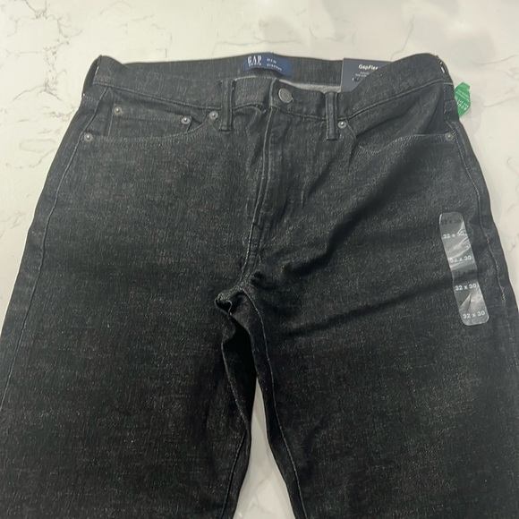 GAP Other - NWT GAP Black Straight Jeans Classic Style 32x30